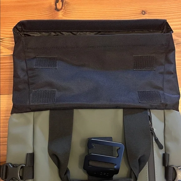 WANDRD PRVKE 21 V2 in Wasatch Green, EUC! - Picture 9 of 11